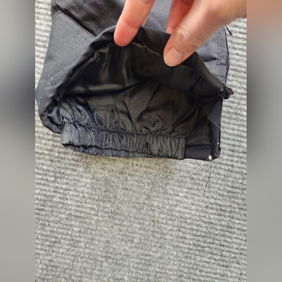 AQ Explore The Unknown Snow Pant Black Kids Size M 12-14 Snowboard Skiing Lined - Picture 6 of 9